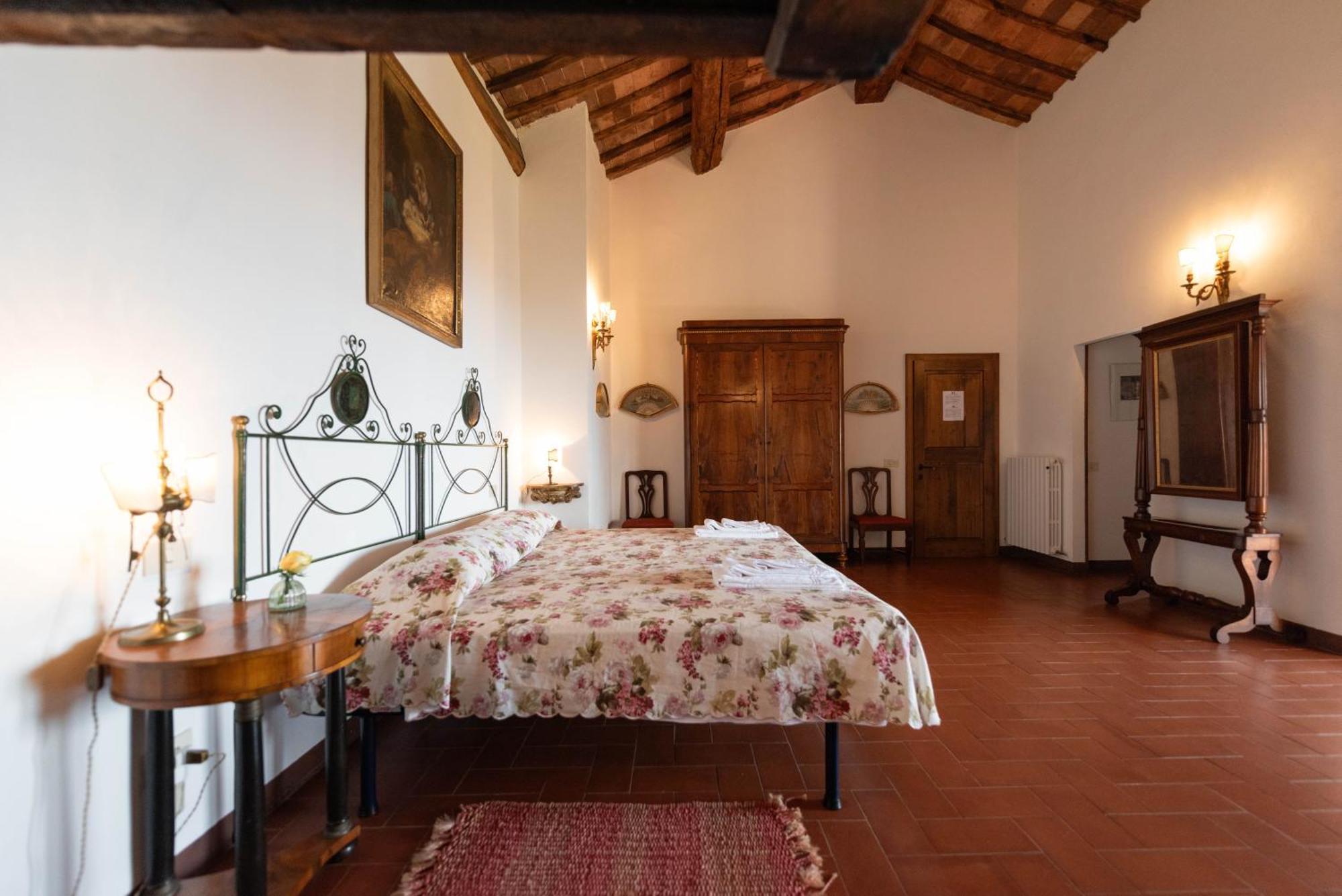 Santa Virginia Villa Sienne